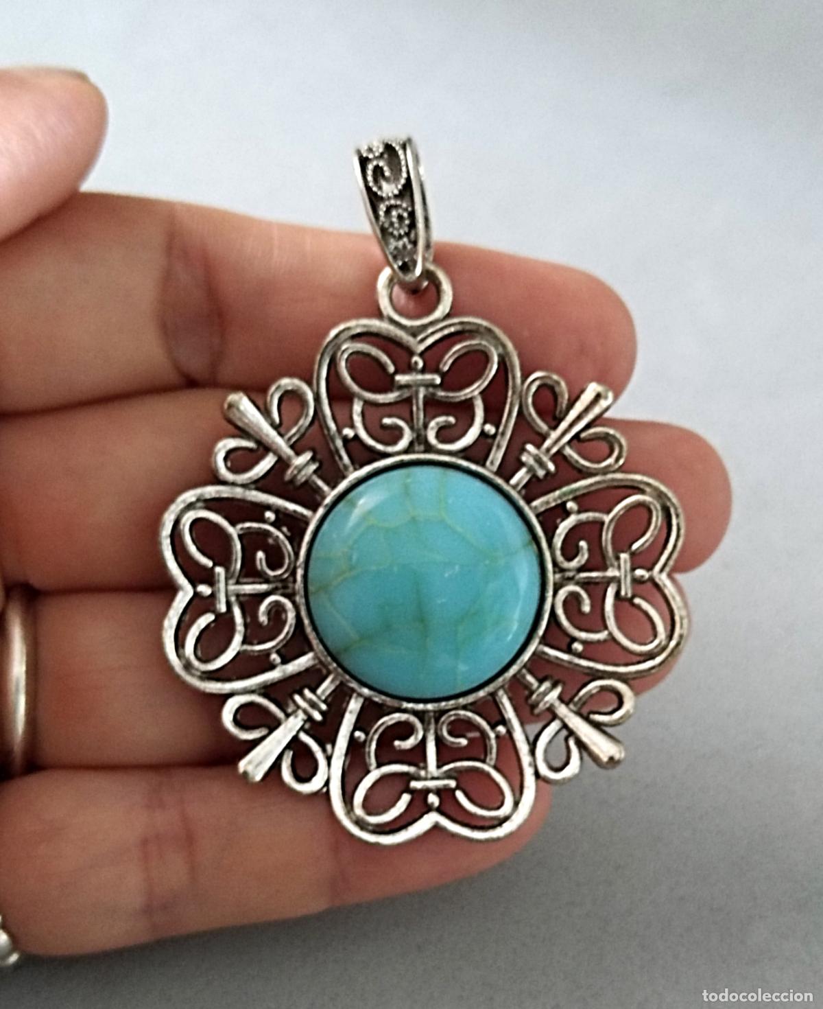 Joyeria: Colgante plateado, forma de flor. - Foto 2