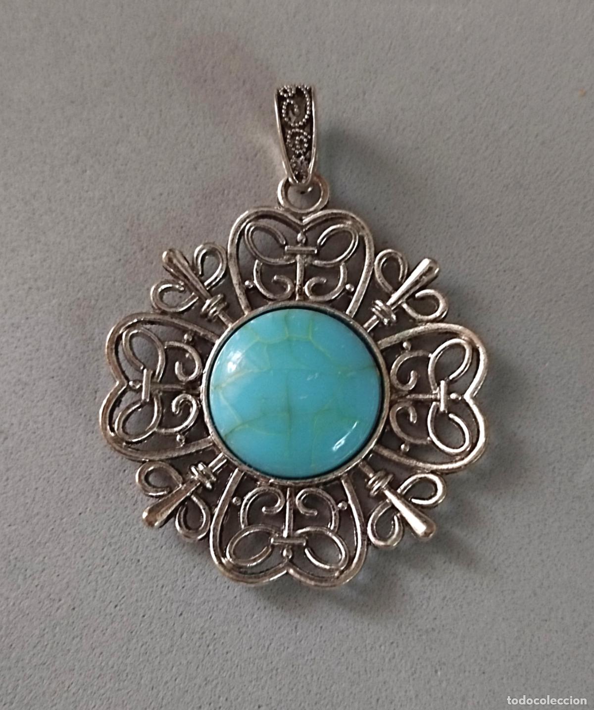 Joyeria: Colgante plateado, forma de flor. - Foto 3