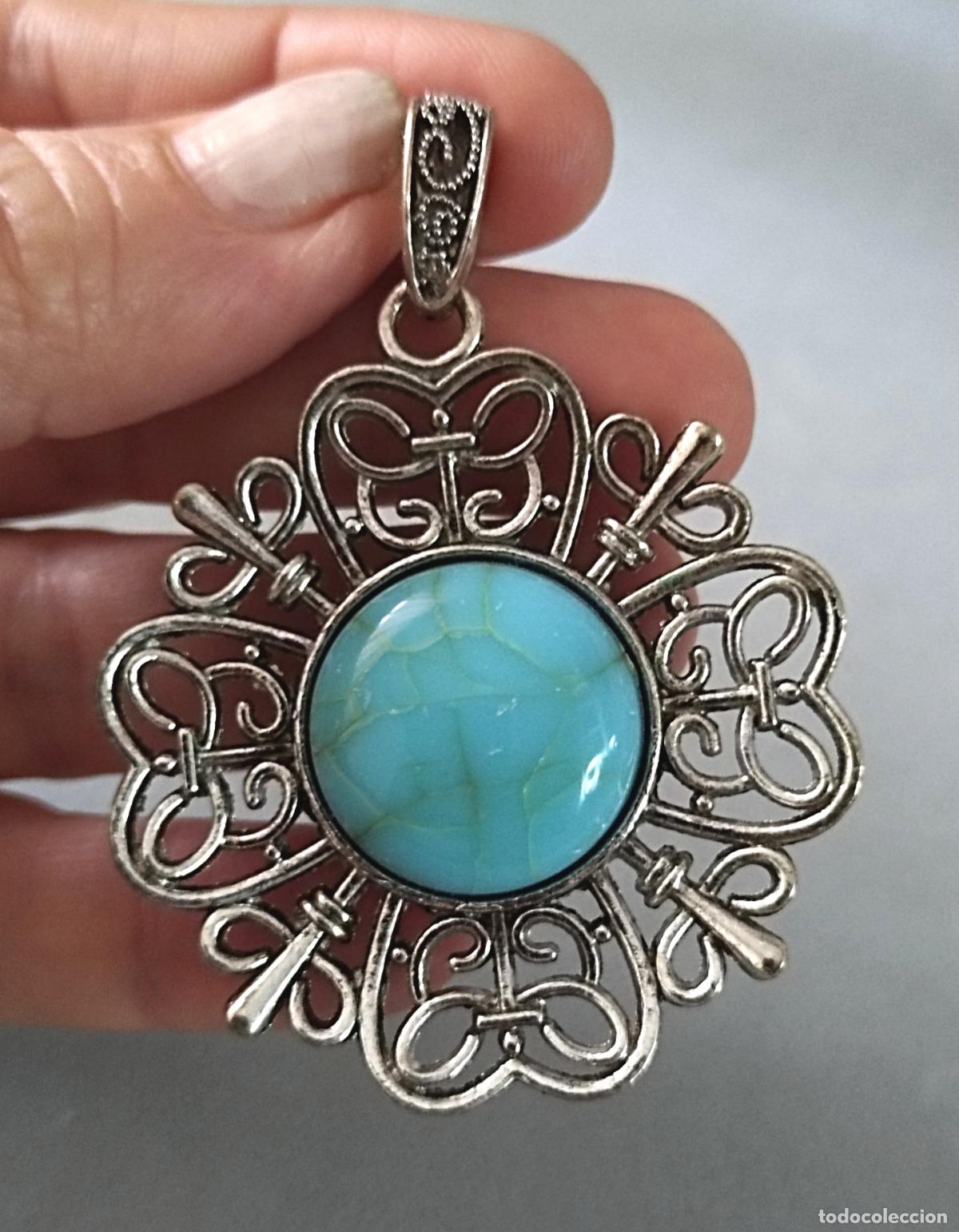 Joyeria: Colgante plateado, forma de flor. - Foto 1