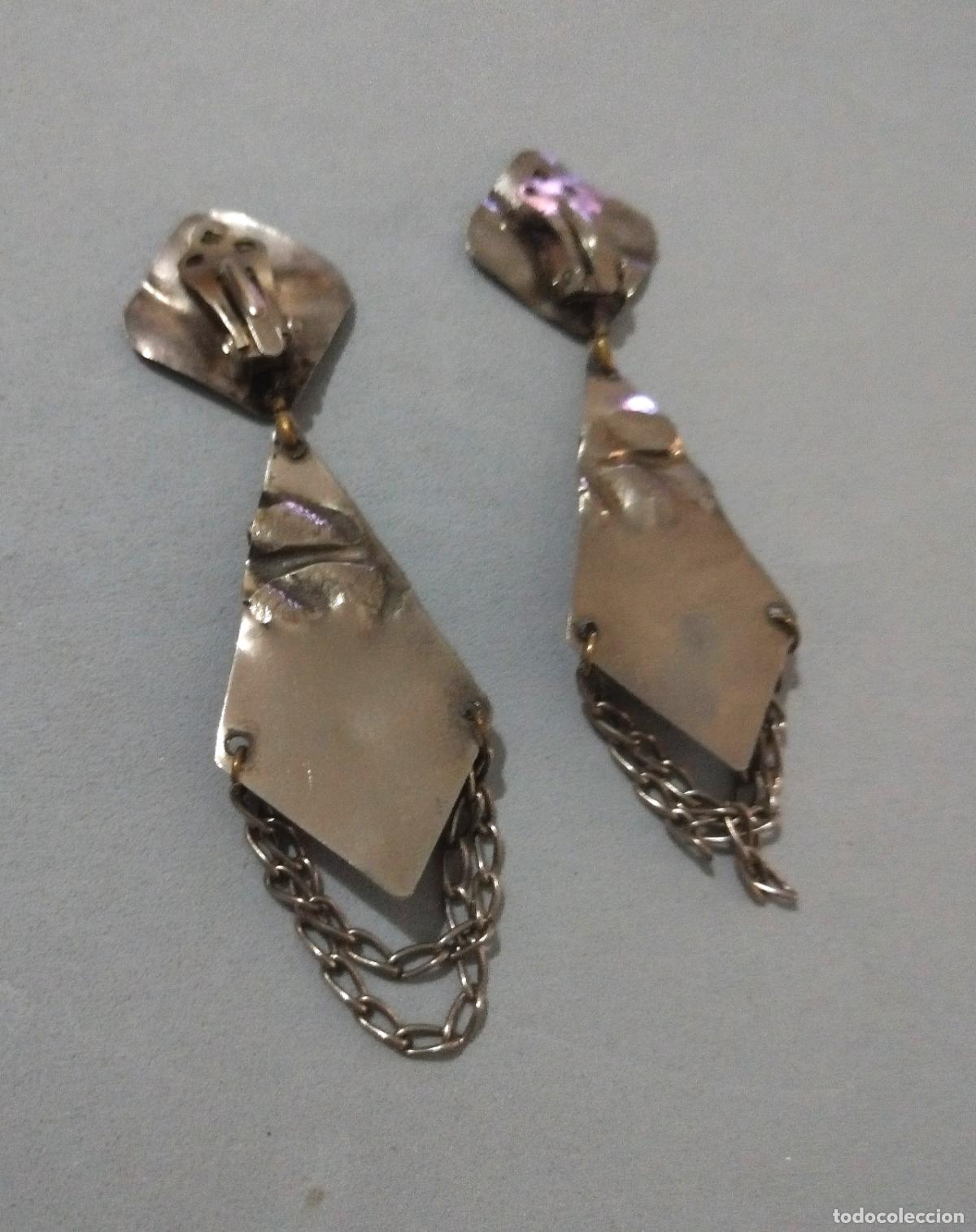 Joyeria: Antiguos pendientes plateados largos. - Foto 2