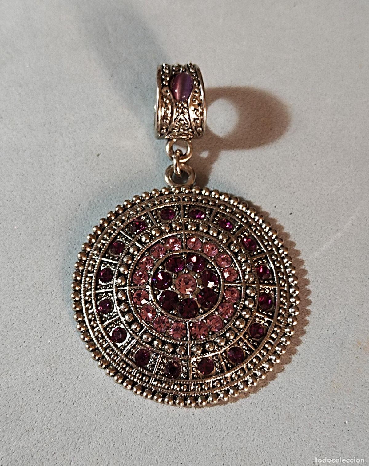 Joyeria: Colgante plateado, bisuter&iacute;a. - Foto 4