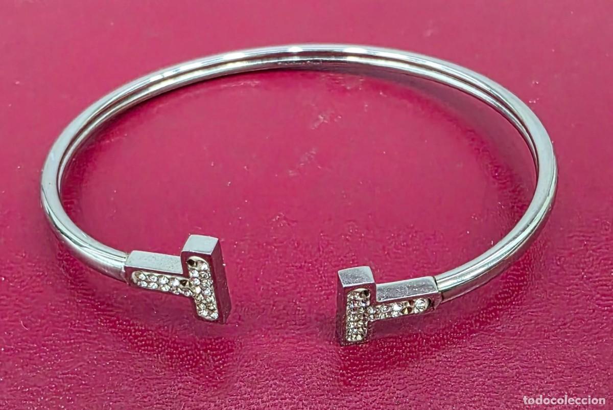 Joyeria: Pulsera r&iacute;gida plateada con cierre en &ldquo;T&rdquo; &ndash; 5 cm - Foto 1