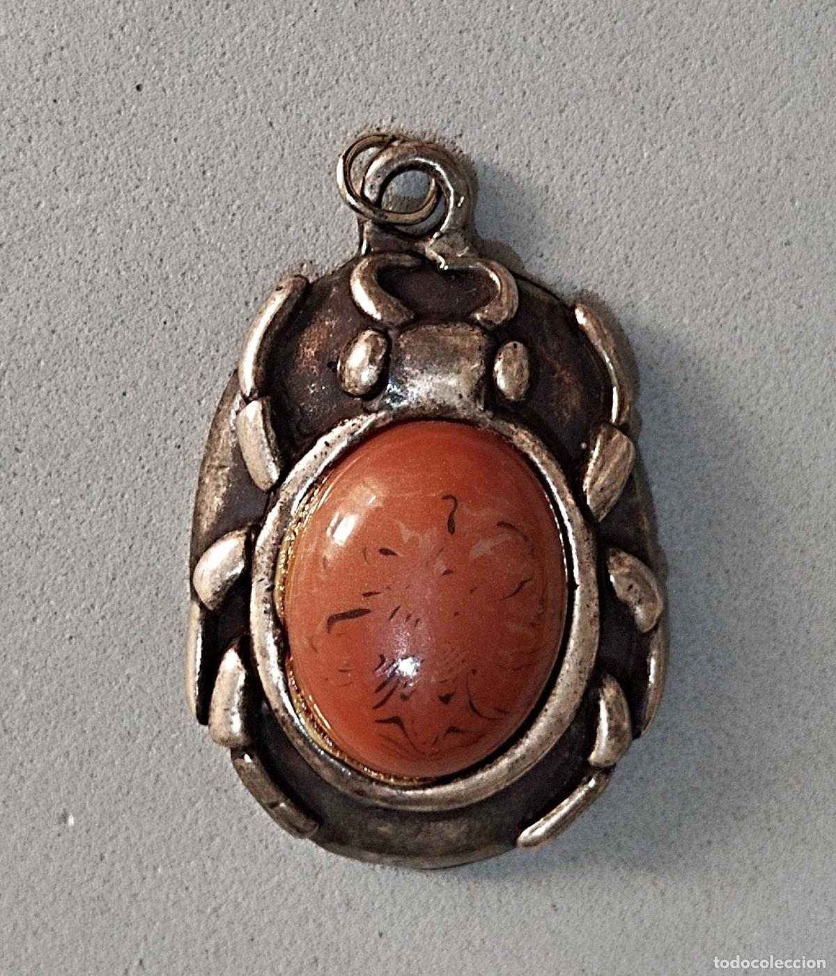 Joyeria: Colgante plateado, insecto. - Foto 2