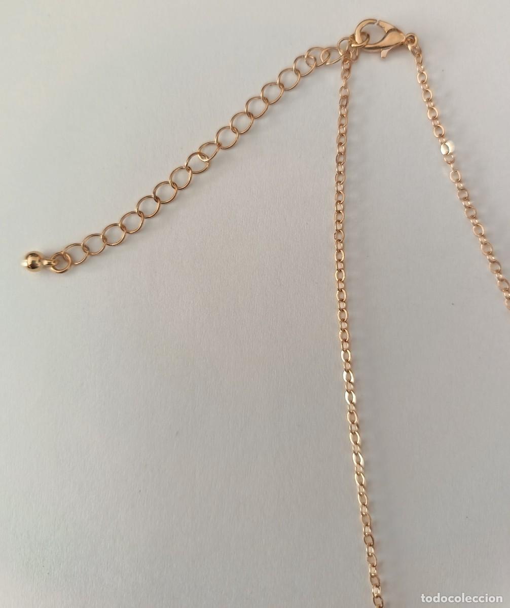 Joyeria: Collar dorado con flor. Cadena regulable. - Foto 3