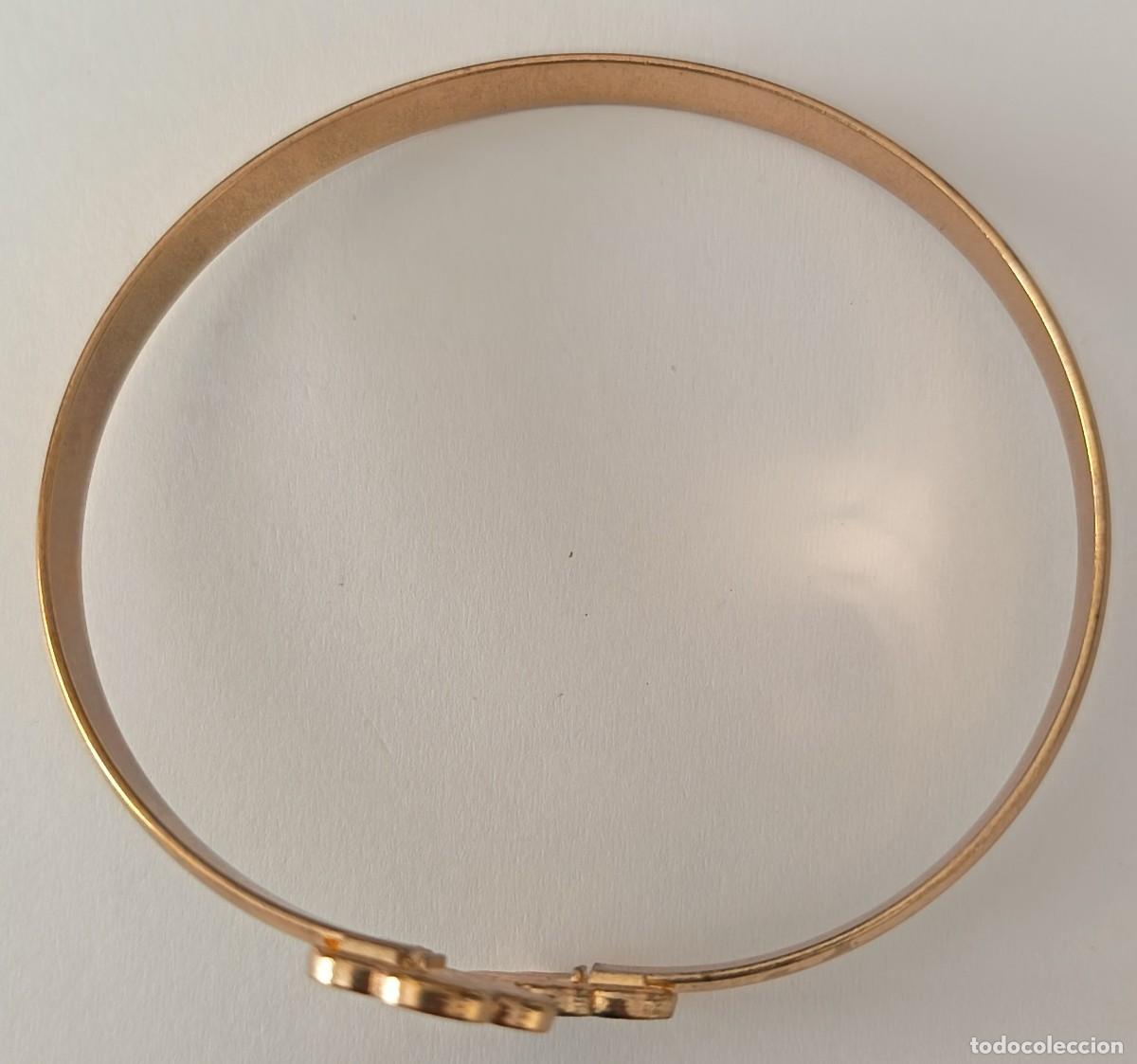 Joyeria: Pulsera dorada con 2 flores. Regulable. Rigida. - Foto 7