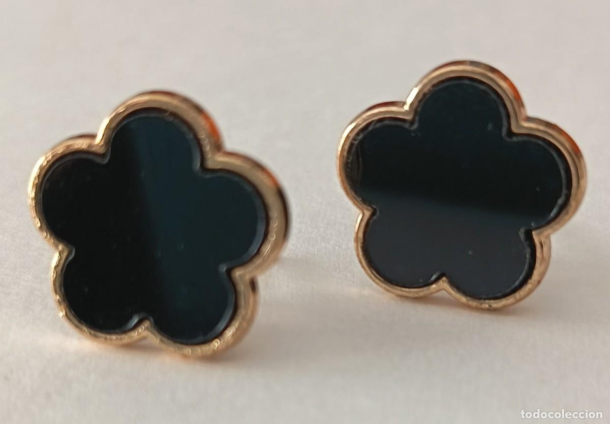 Joyeria: Pendientes dorados. Flor negra. - Foto 9