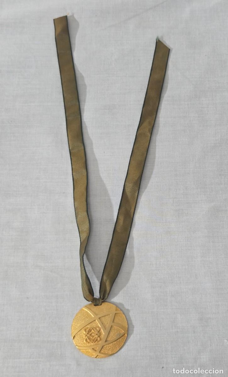 Joyeria: Curiosa Medalla de Loewe. - Foto 1