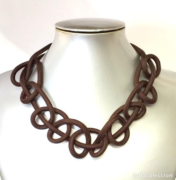 Joyeria: Collar corto color marr&oacute;n, Nuevo - Foto 1