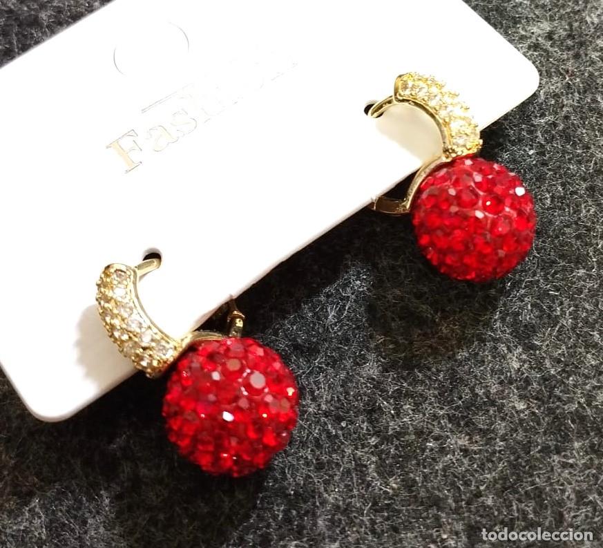 Joyeria: Pendientes color oro con strass rojo, Nuevos - Foto 2
