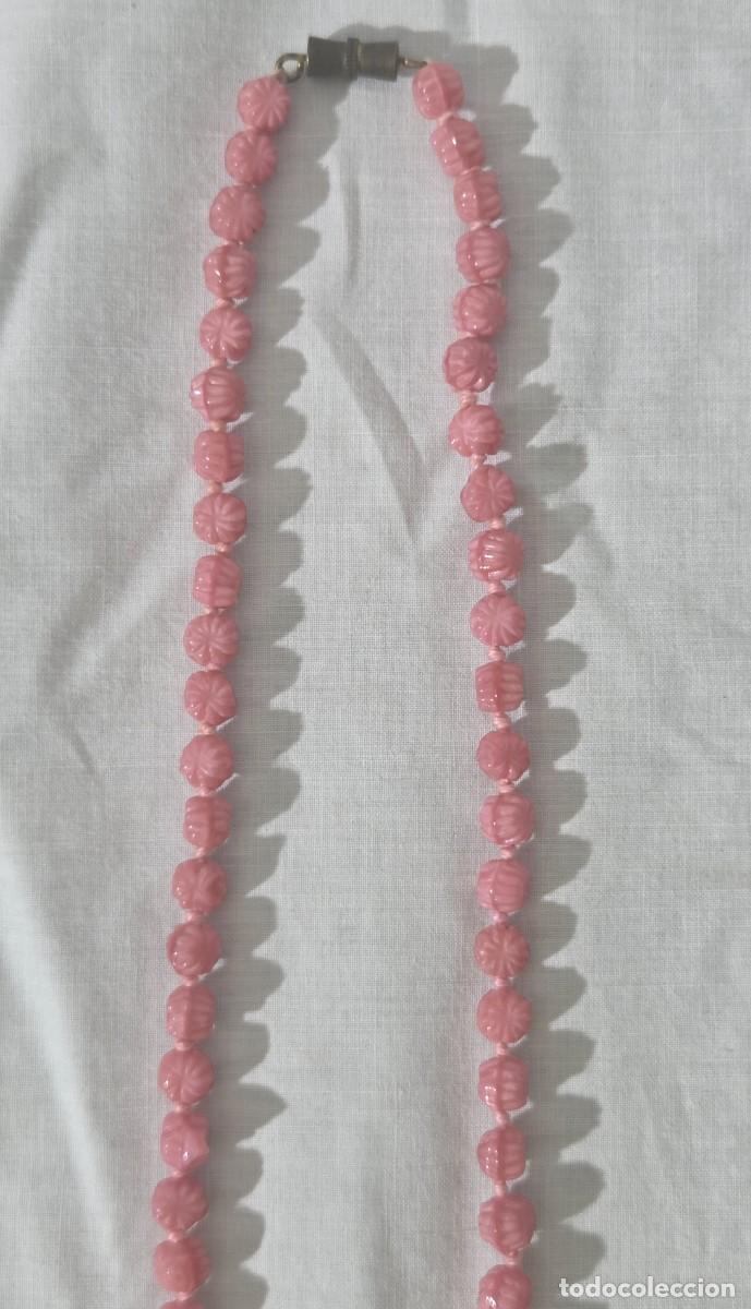 Joyeria: Collar de vidrio rosa, en forma de rosas - Foto 4