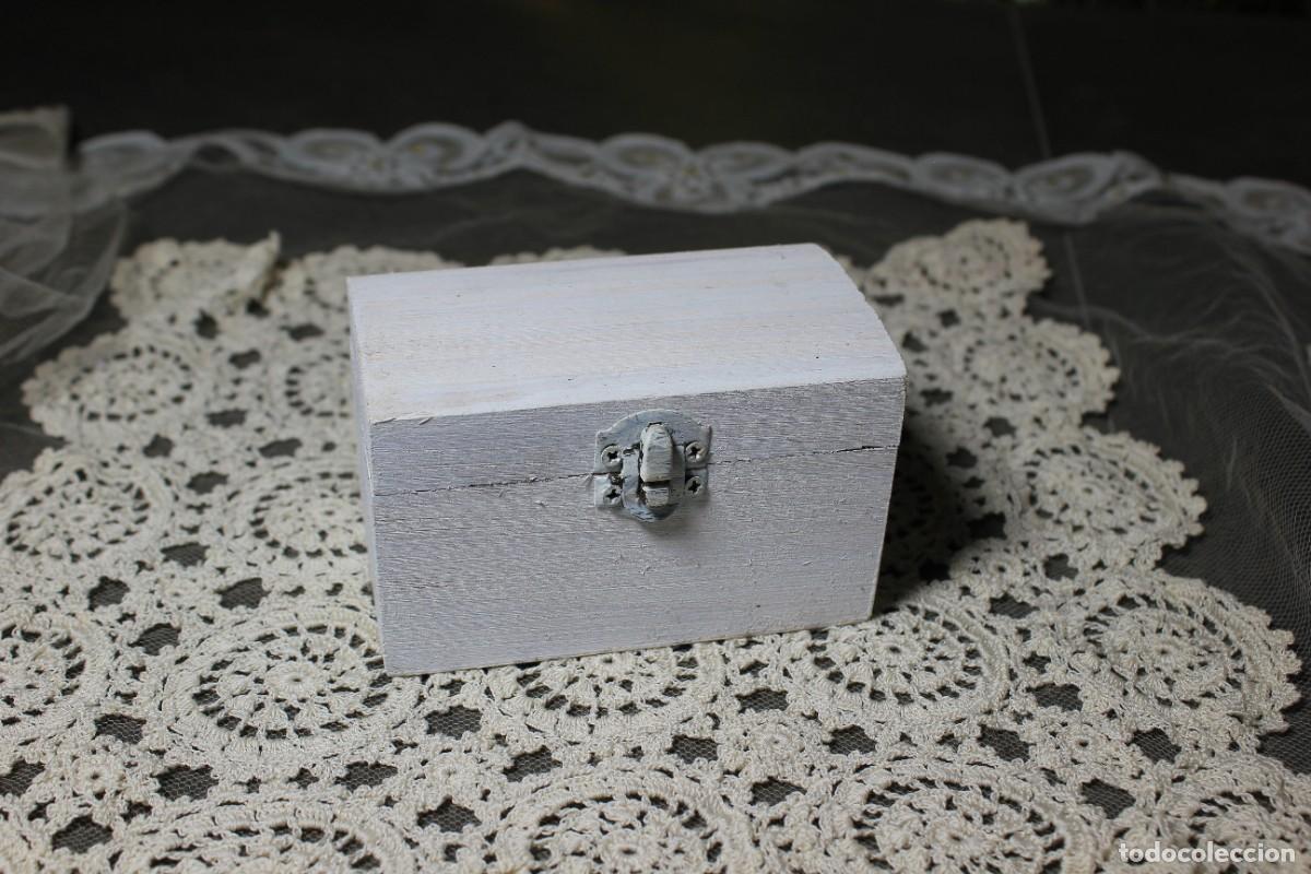 Joyeria: Caja con pulsera. Bisuter&iacute;a - Foto 2