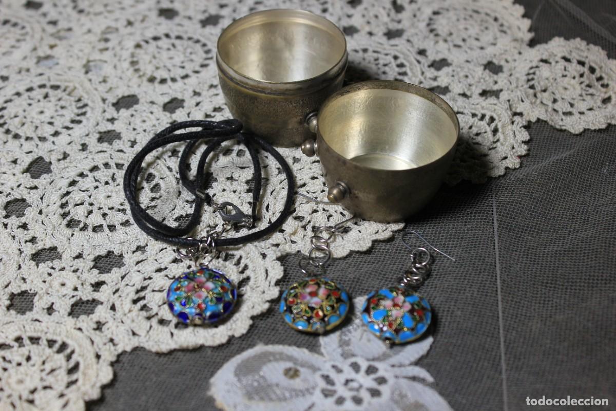 Joyeria: Caja con pendientes y colgante de esmalte. - Foto 2