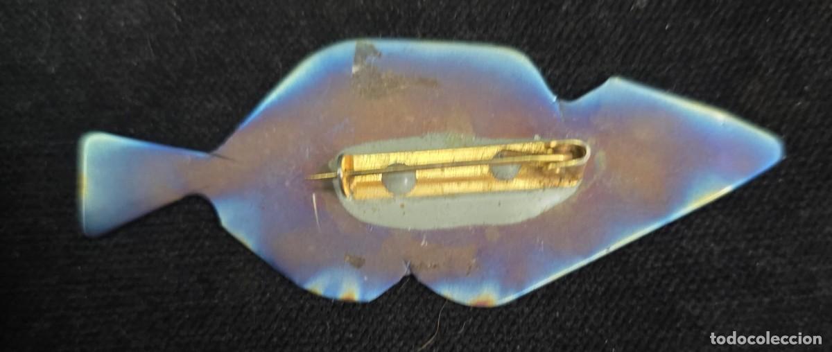 Joyeria: Broche vintage con forma de pez iridiscente azul &ndash; 8 cm - Foto 2