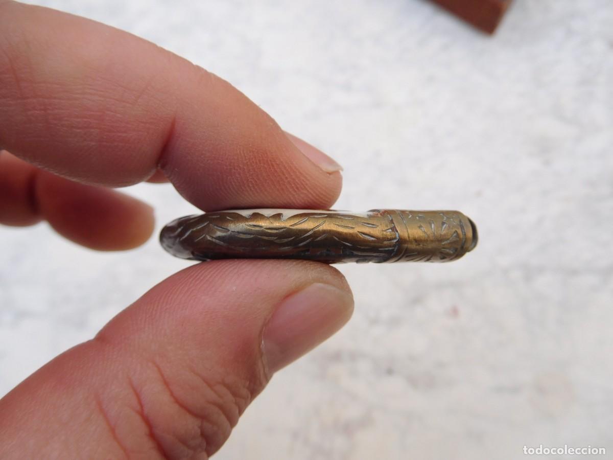 Joyeria: Colgante de bronce con forma de colmillo - Foto 4