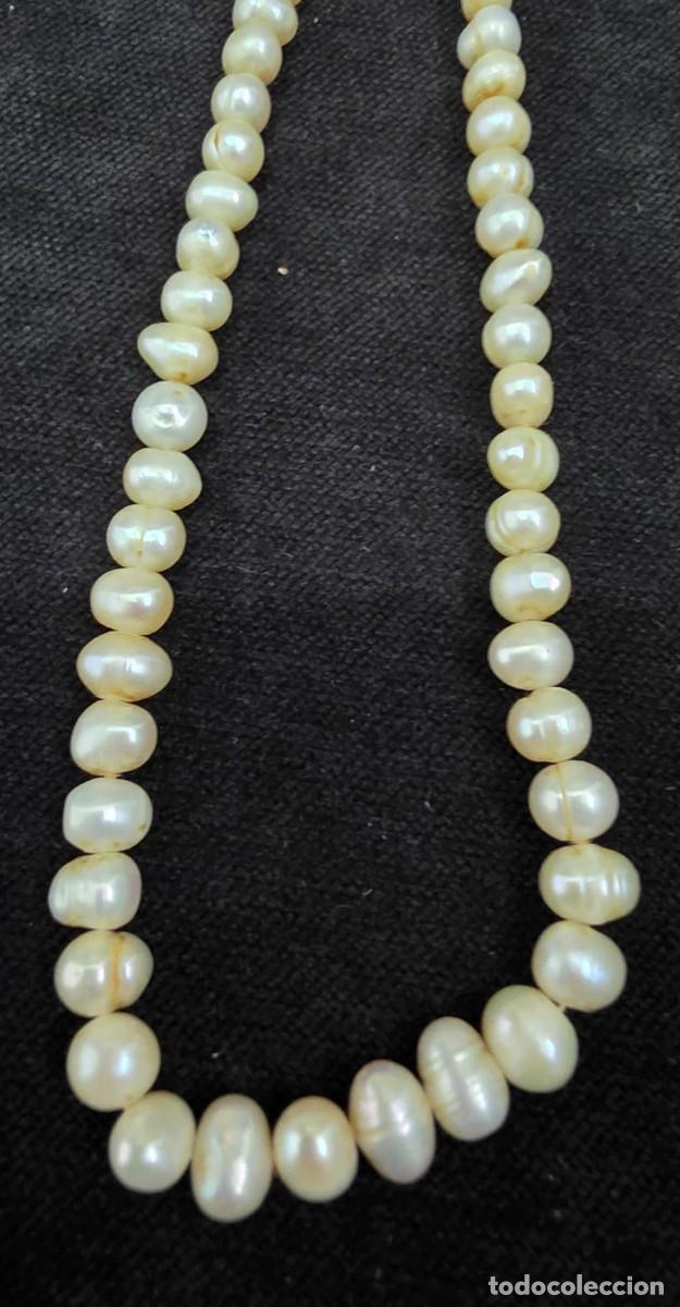 Joyeria: Collar de perlas naturales cortas &middot; 23 cm &middot; cierre tipo &ldquo;toggle&rdquo; en plata - Foto 3