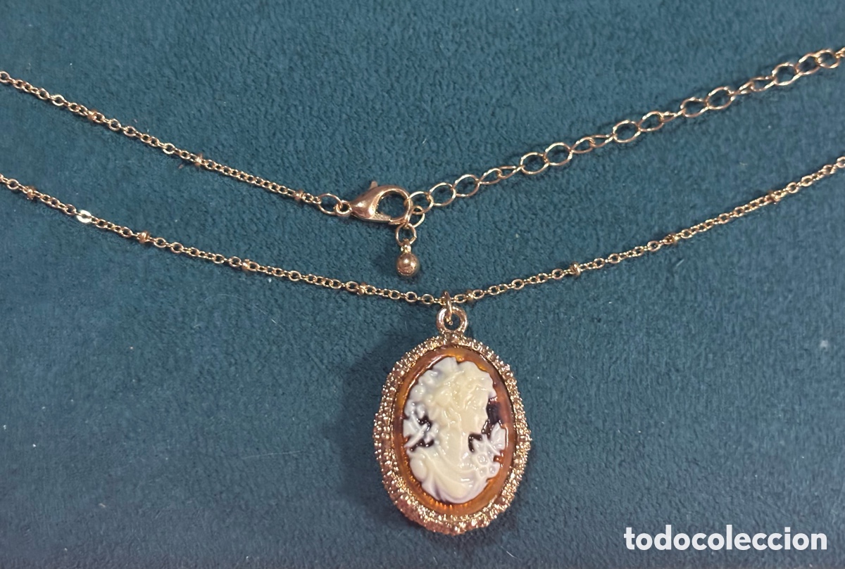 Joyeria: Colgante camafeo con cadena dorada - Foto 2