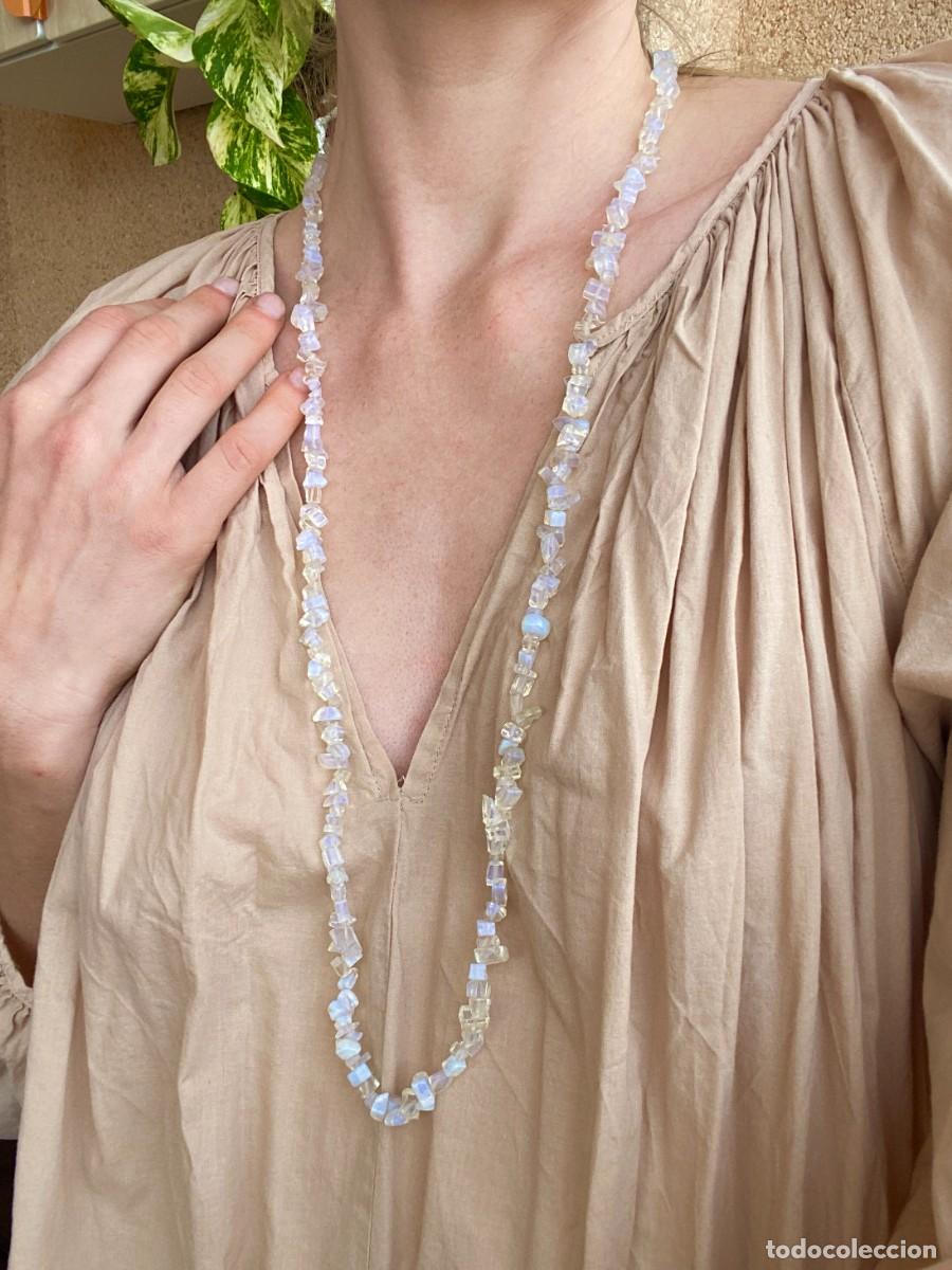 Joyeria: Conjunto de collar y pulsera de opalina, cuentas chip iridiscentes - Foto 4