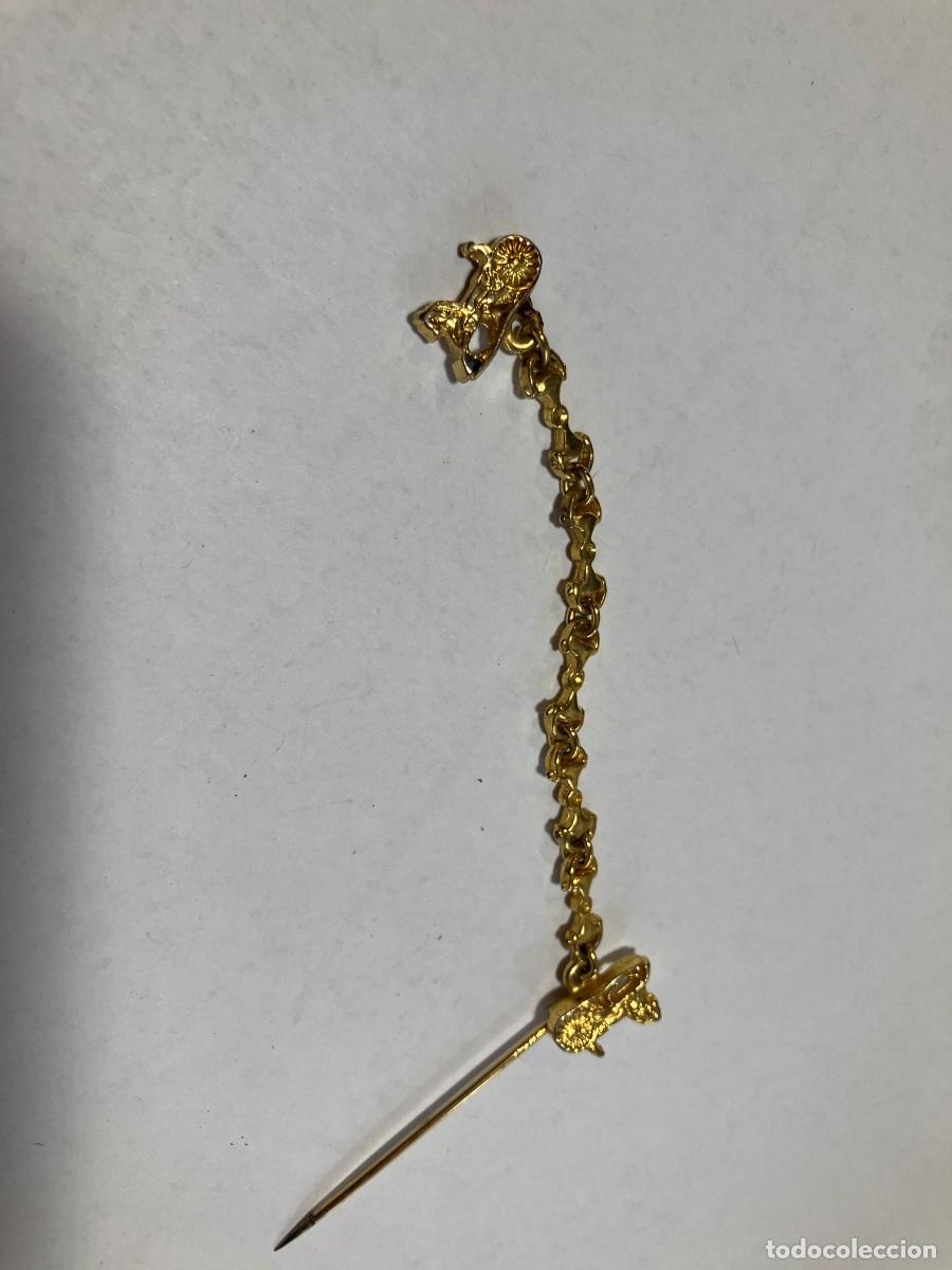 Joyeria: Alfiler de cadena dorado, sin cierre - Foto 3