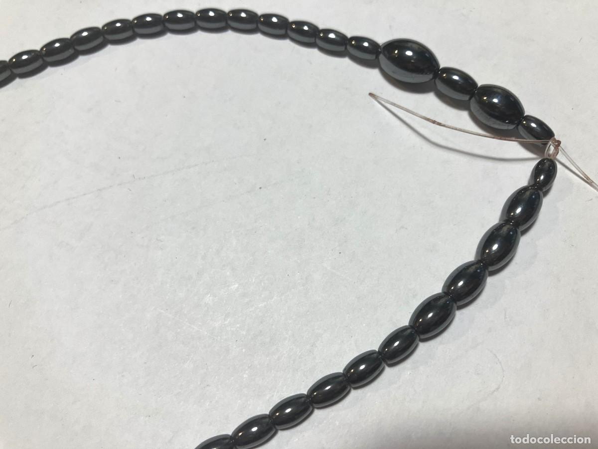 Joyeria: Collar de cuentas ovaladas met&aacute;licas. - Foto 2