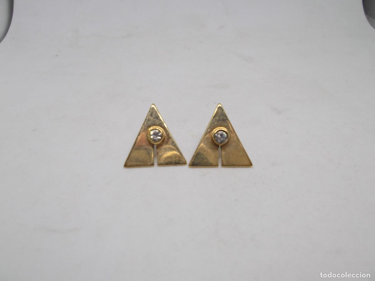 Joyeria: Pendientes de bisuteria forma de triangulo. - Foto 3