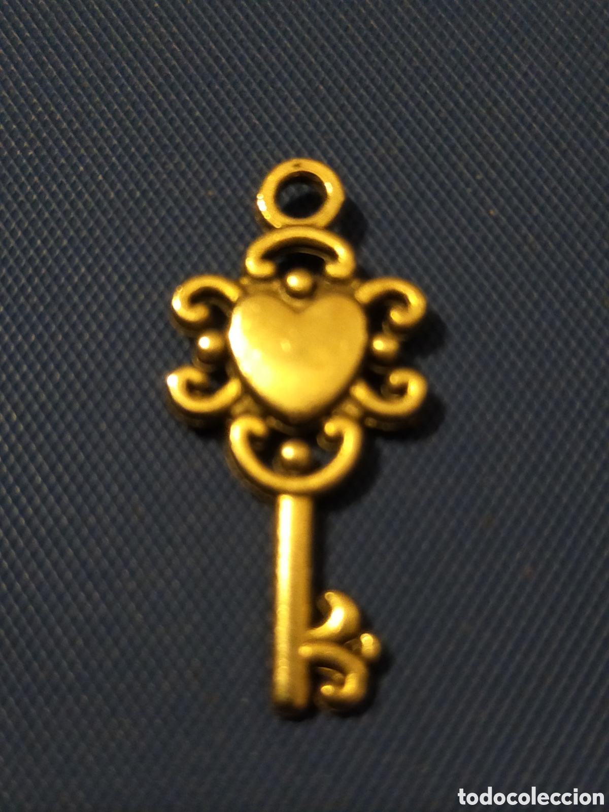 Joyeria: Colgante llave con coraz&oacute;n - Foto 1