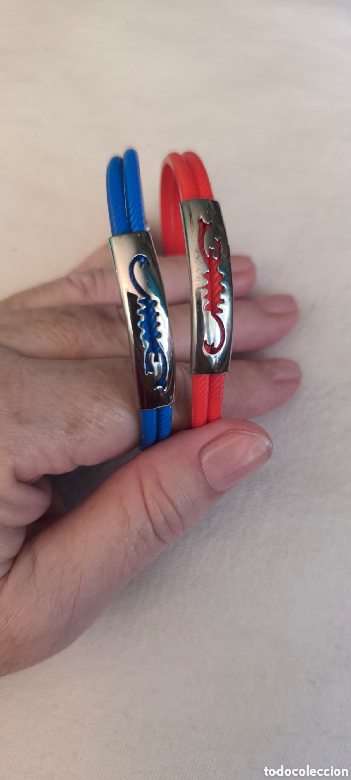 Joyeria: Vendo 4 pulseras con placa de acero totalmente nuevas - Foto 6