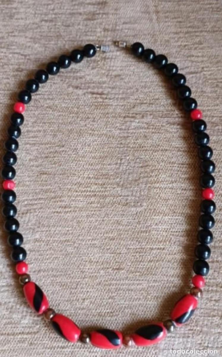Joyeria: Gargantilla roja y negra - Foto 1