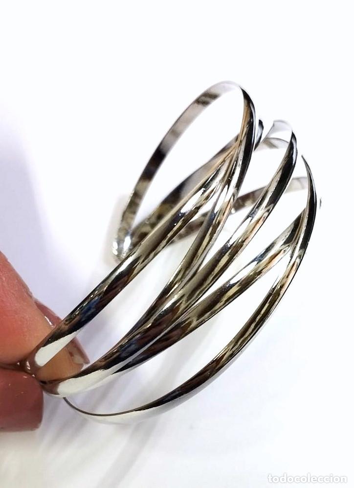 Joyeria: Brazalete de l&iacute;neas color plata, Nuevo - Foto 2