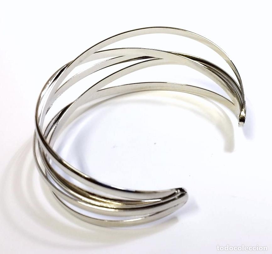 Joyeria: Brazalete de l&iacute;neas color plata, Nuevo - Foto 6
