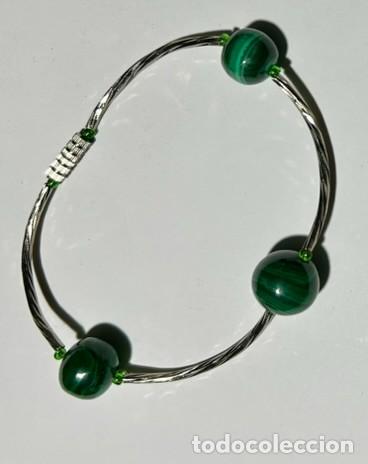 Joyeria: PULSERA DE BISUTER&Iacute;A VINTAGE CON TRES CUENTAS ESF&Eacute;RICAS VERDES TIPO MALAQUITA