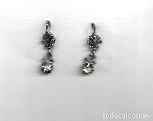 Joyeria: JUEGO DE PENDIENTES BISUTERIA - A&Ntilde;OS 40 - DE LA CASA - J. G. B.-SIN USAR