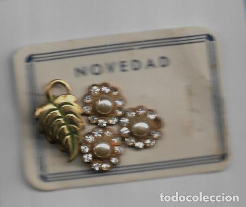 Joyeria: ANTIGUO BROCHE DE BISUTERIA - A&Ntilde;OS 40 - DE LA CASA - J. G. B.-SIN USAR
