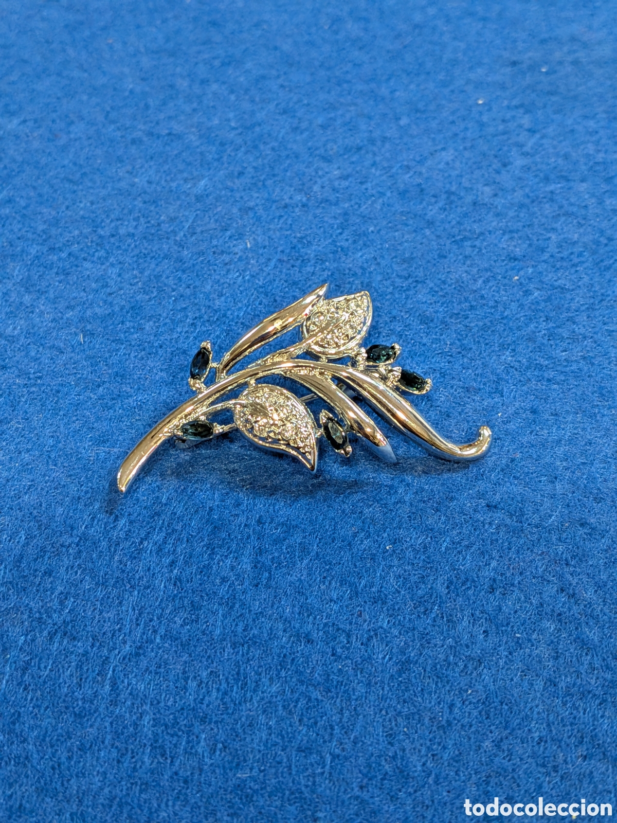 Joyeria: Precioso broche plateado, bisuteria. REF-7792. ca4