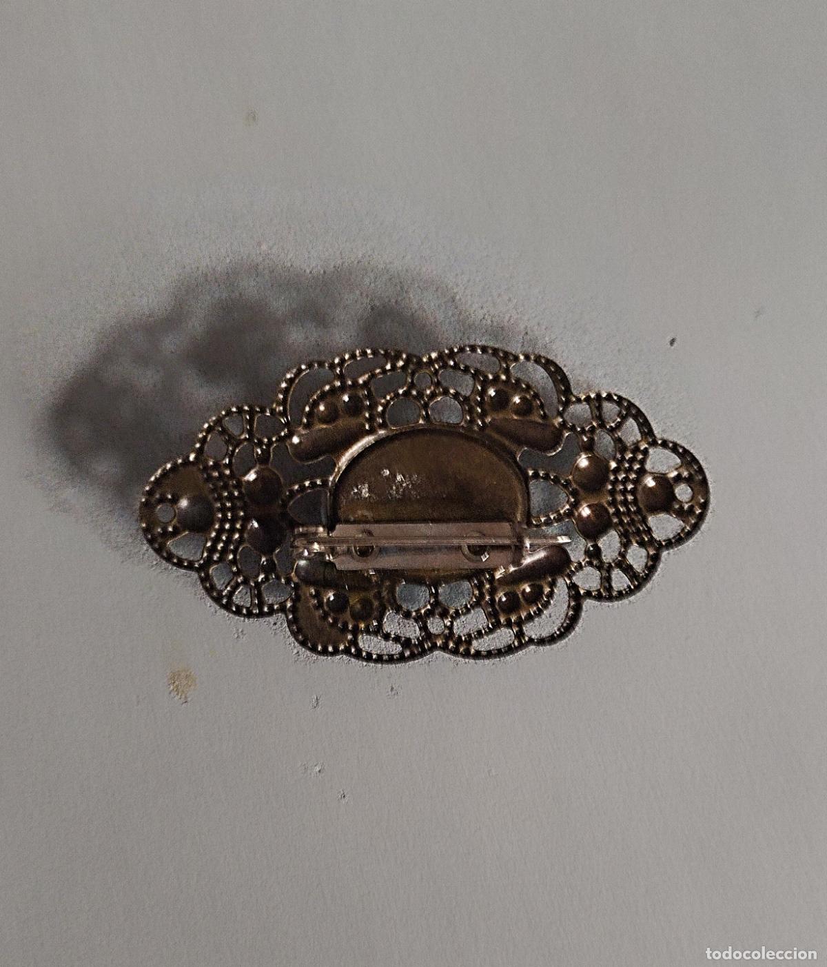 Joyeria: Bonito broche con piedra azul. - Foto 3