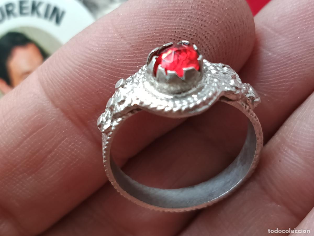 Joyeria: Anillo con cristal, de bisuter&iacute;a