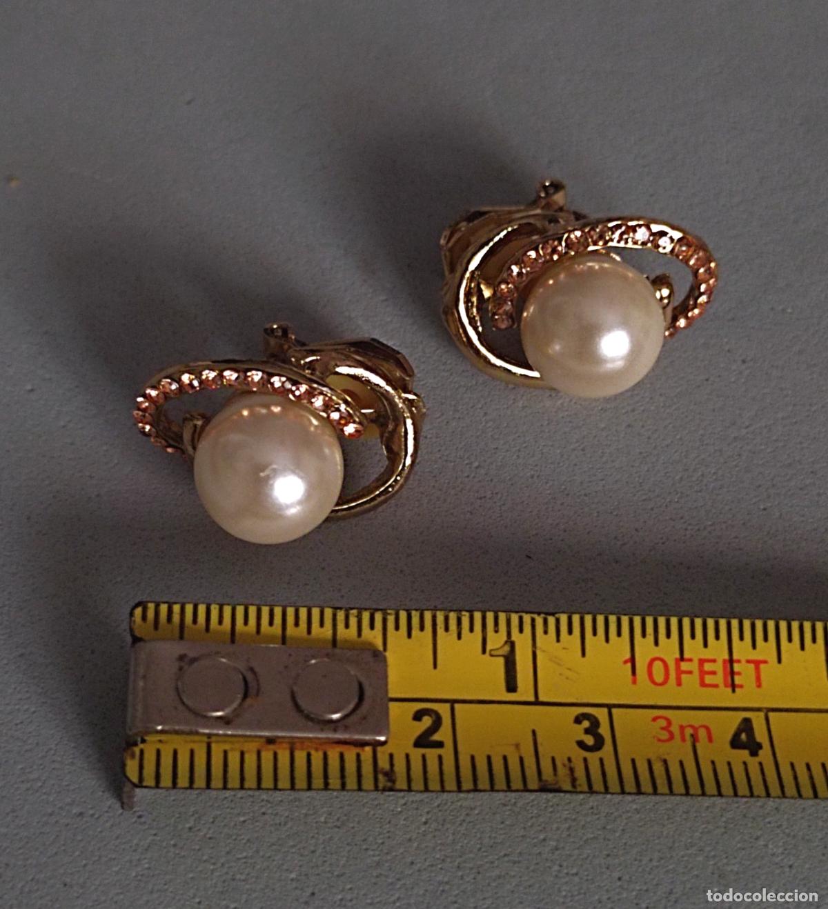 Joyeria: Pendientes dorados con perla, cierre de clip. - Foto 2
