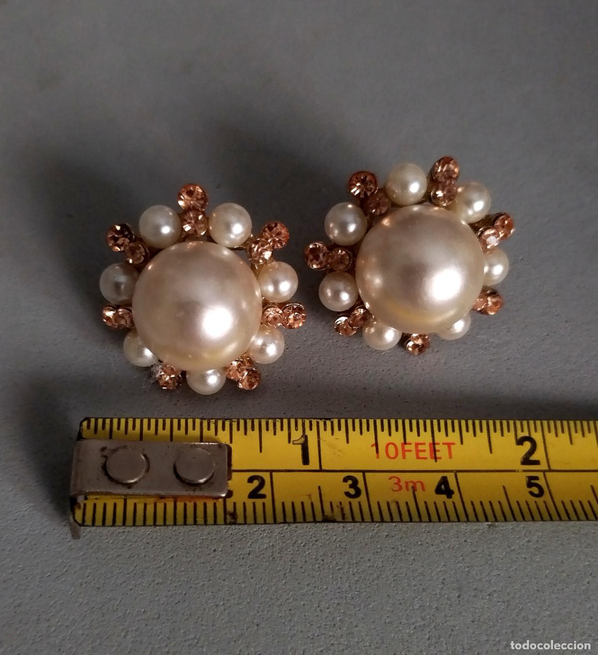 Joyeria: Pendientes de bisuter&iacute;a con perlas. - Foto 2