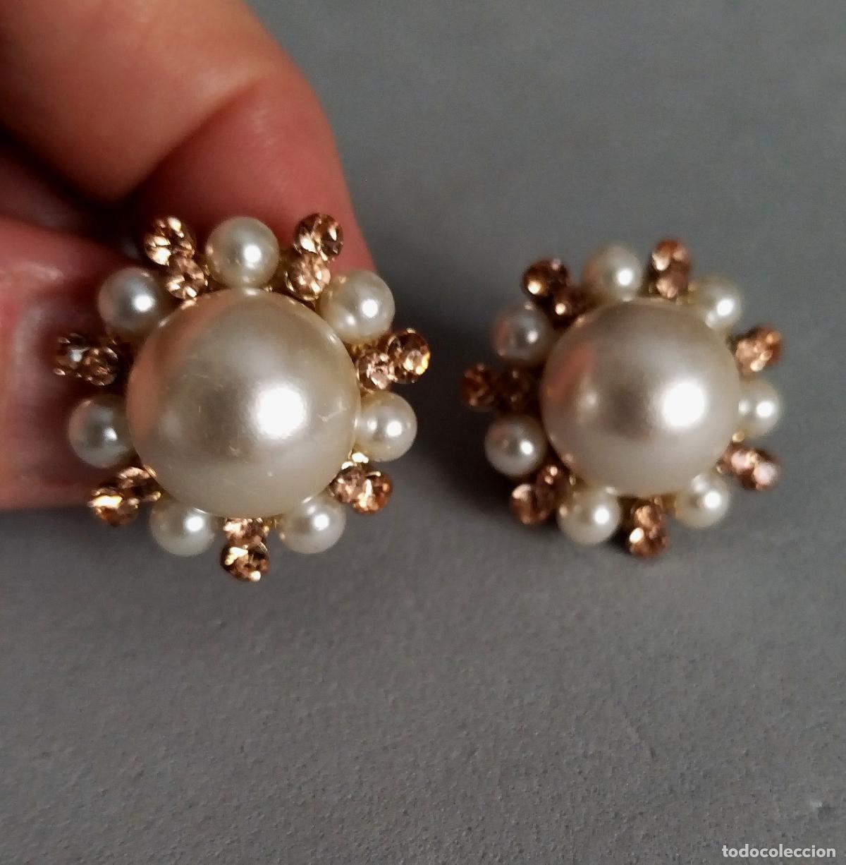 Joyeria: Pendientes de bisuter&iacute;a con perlas. - Foto 3