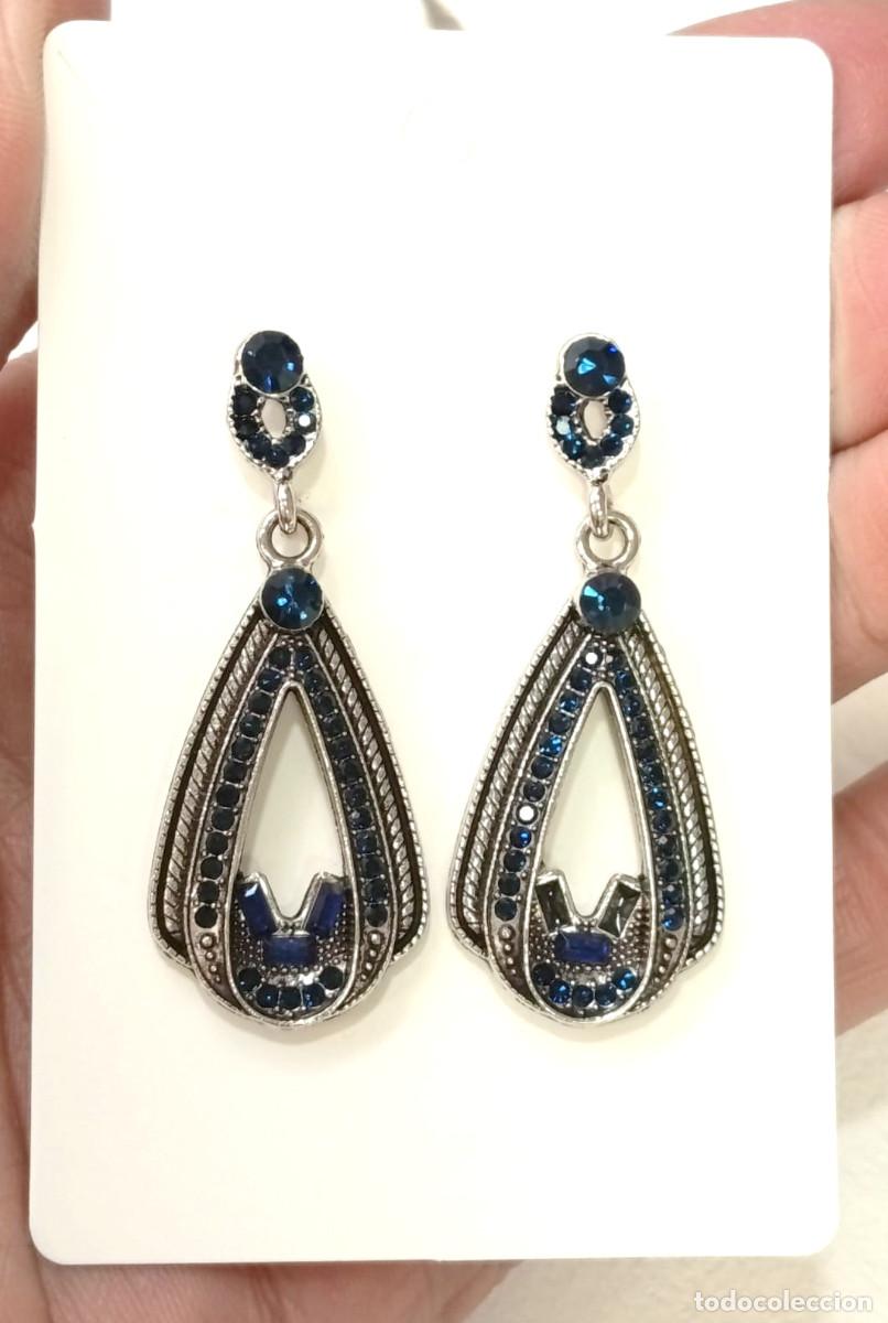 Joyeria: Pendientes aires vintage color plata y strass azul, Nuevos