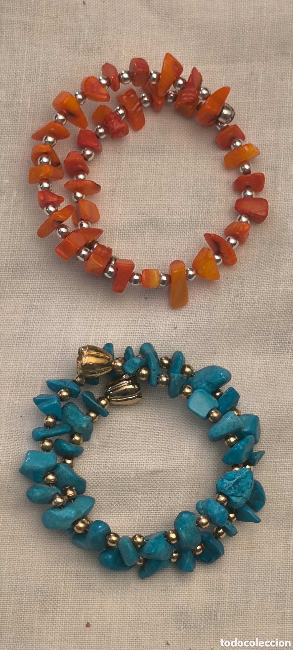 Joyeria: Vendo dos bonitas pulseras adaptables de coral y turquesa