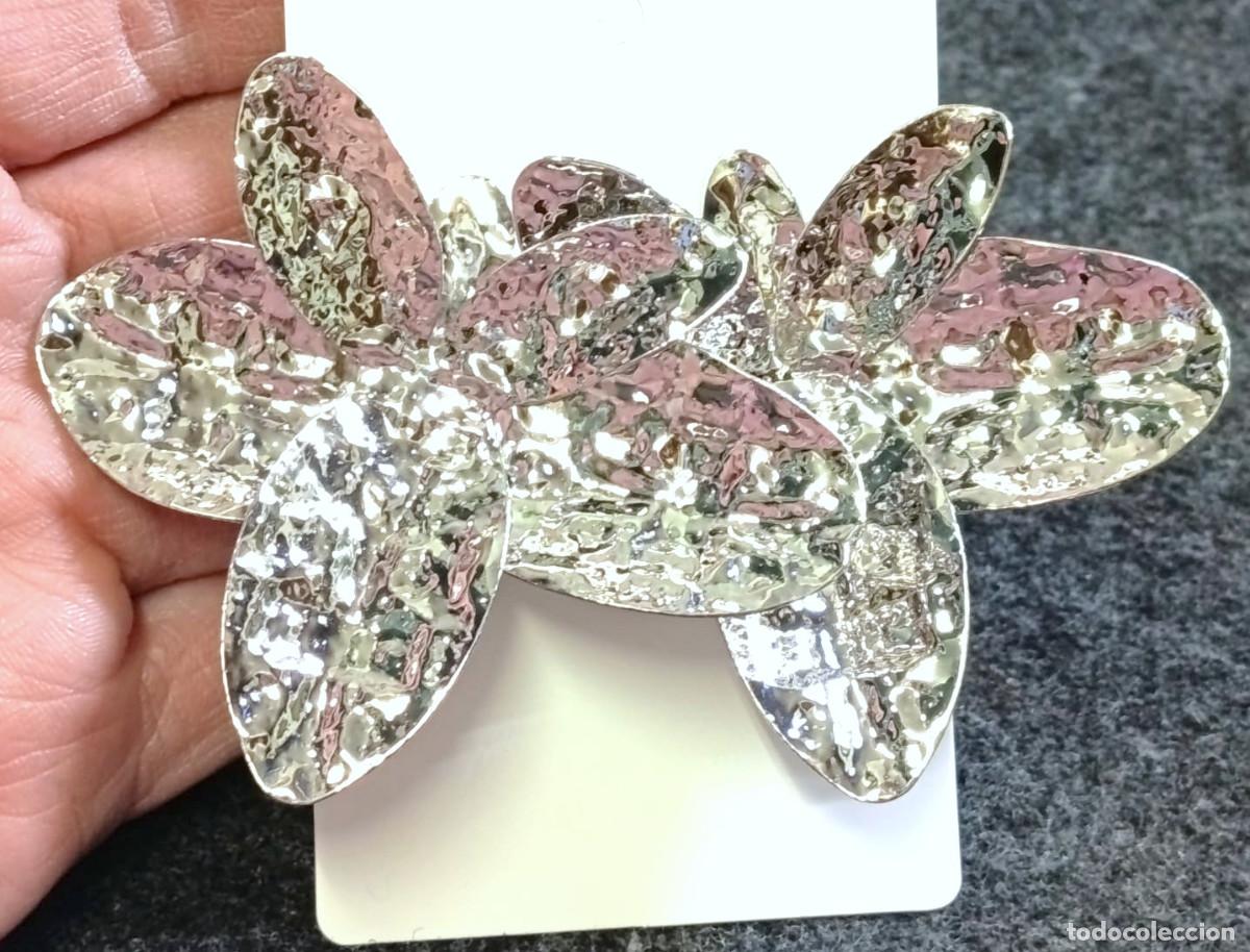 Joyeria: Espectaculares pendientes color plata, Nuevos