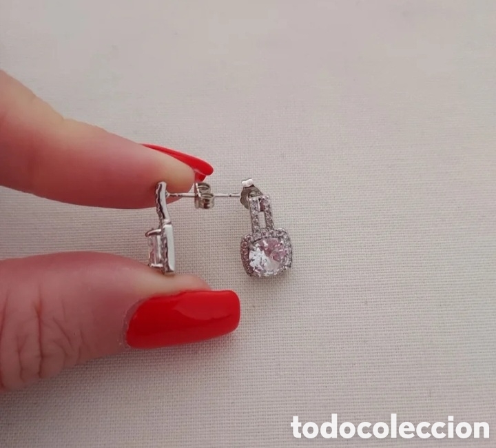 Joyeria: Tres pares de pendientes y un collar - Foto 4