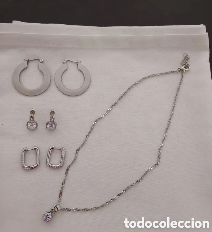 Joyeria: Tres pares de pendientes y un collar