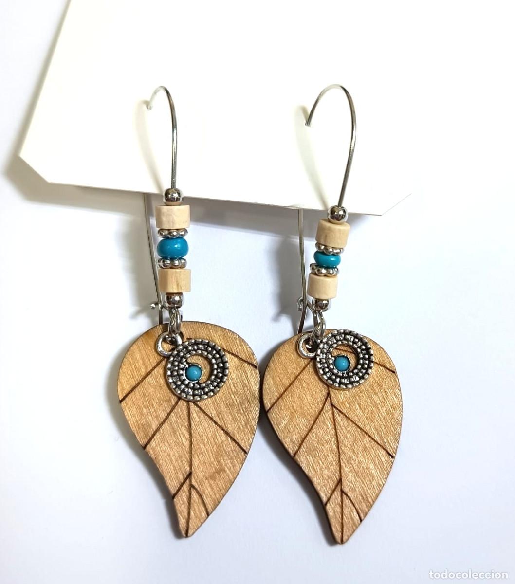 Joyeria: Pendientes largos Boho color plata y madera, Nuevos