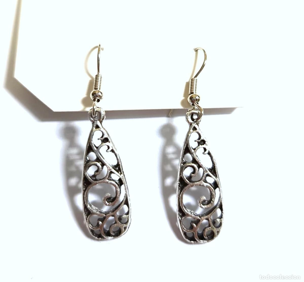 Joyeria: Pendientes minimalista aires vintage color plata, Nuevos