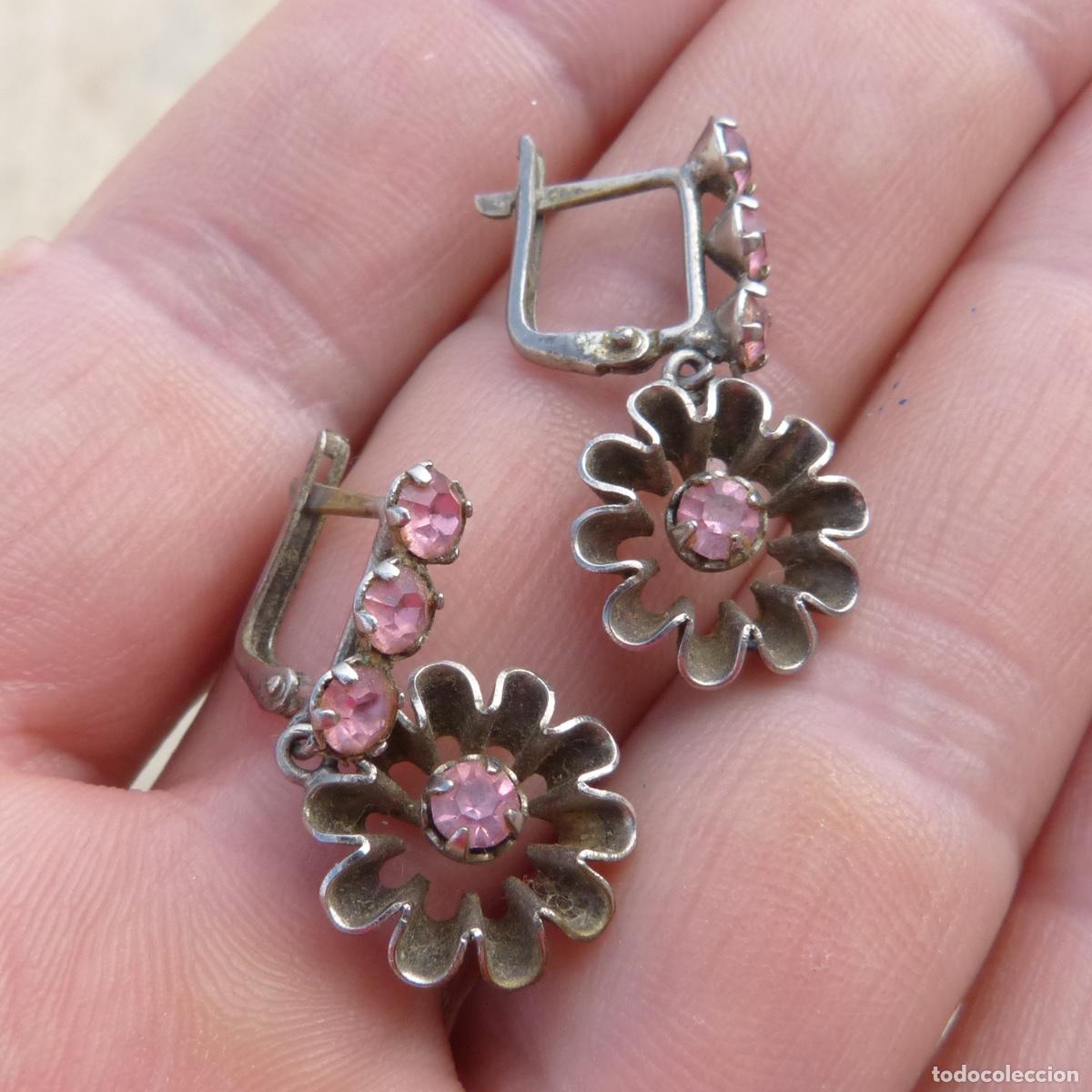 Joyeria: Par de pendientes con cristales rosa, vintage. 3 12gr.