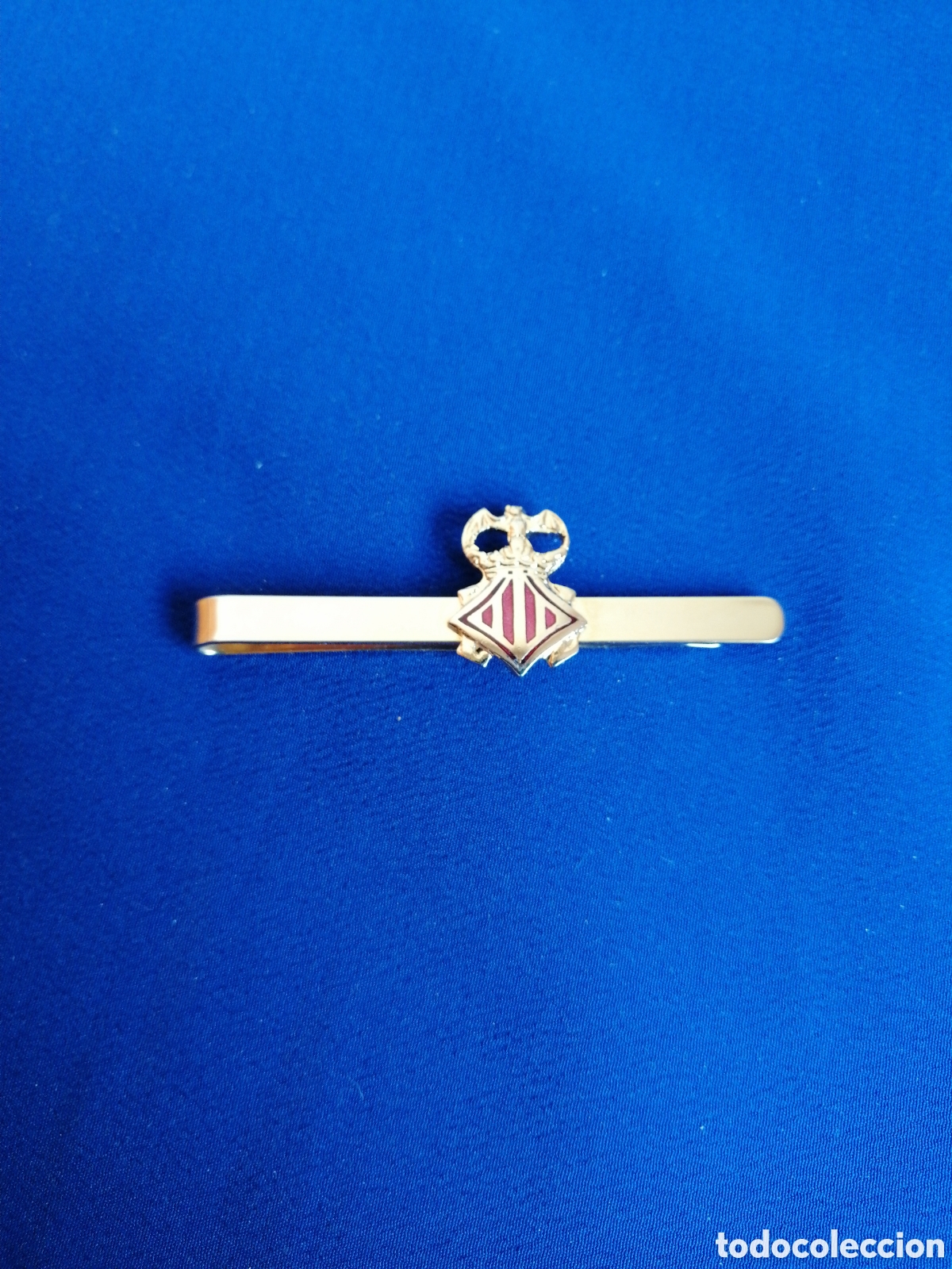 Joyeria: ESCUDO DE VALENCIA PISACORBATAS CON GRABADO A&Ntilde;O 2002