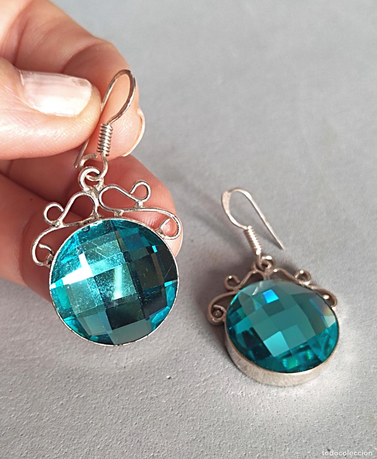Joyeria: Pendientes con ba&ntilde;o de plata de ley, con contraste , con cristal azul.