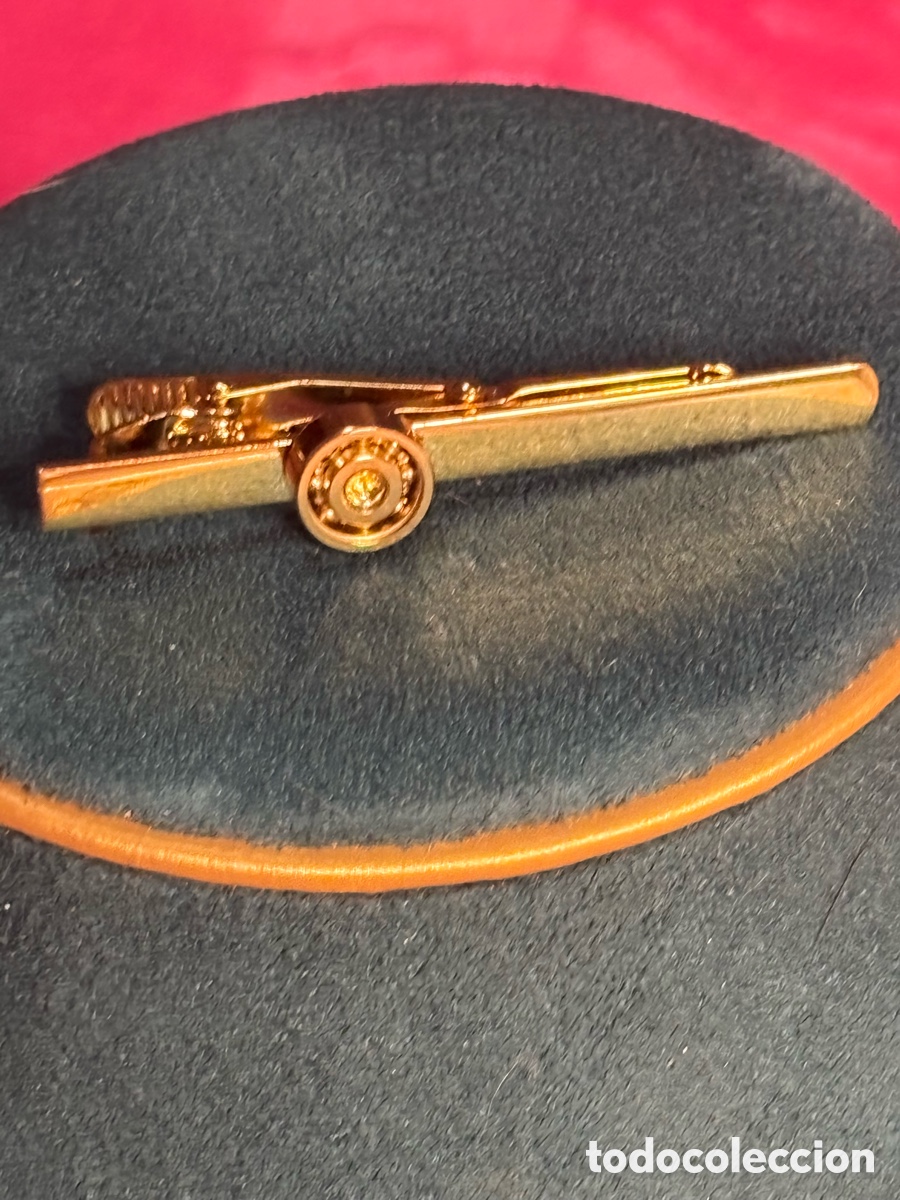 Joyeria: Pinza de corbata metal dorado