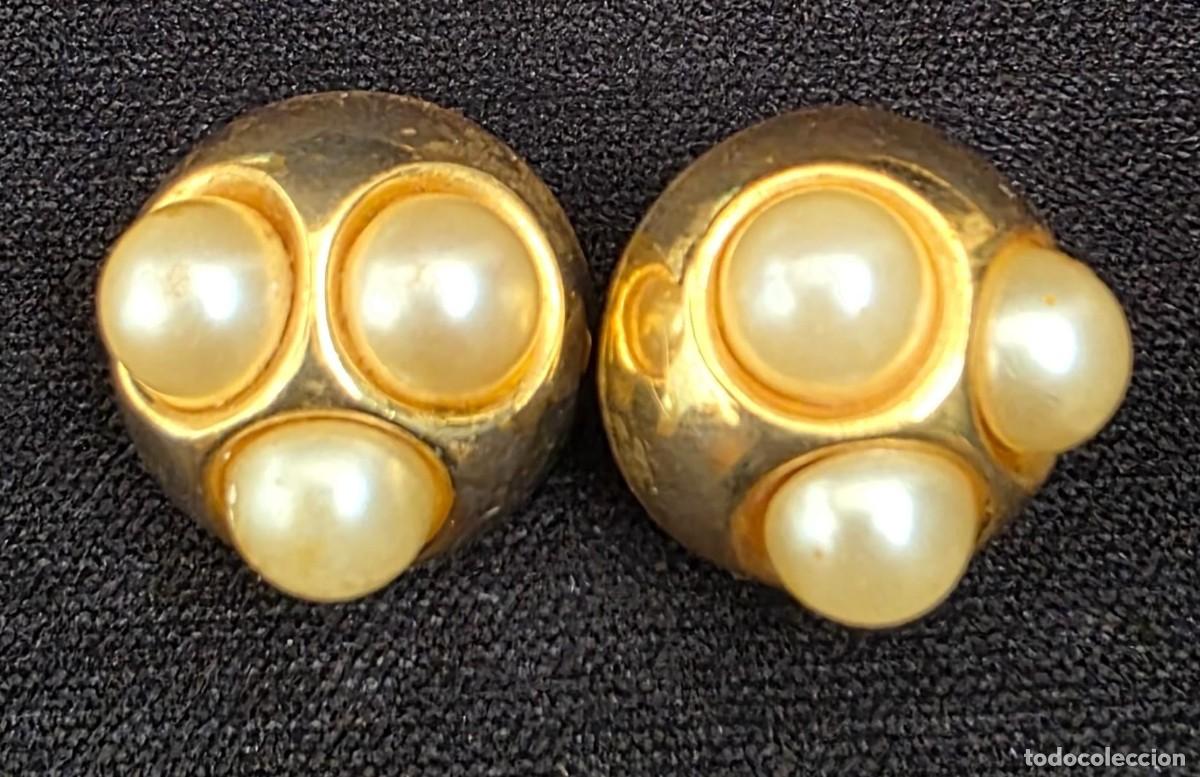Joyeria: Pendientes Vintage Dorados con Perlas Sint&eacute;ticas Estilo Cl&aacute;sico Retro 3 cm